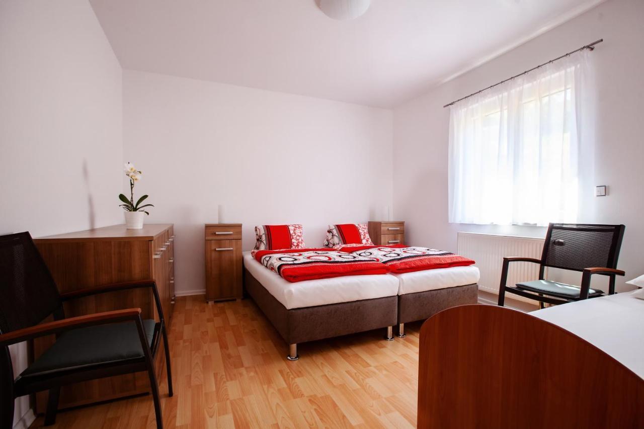 Apartman Dominhaus 海布 外观 照片