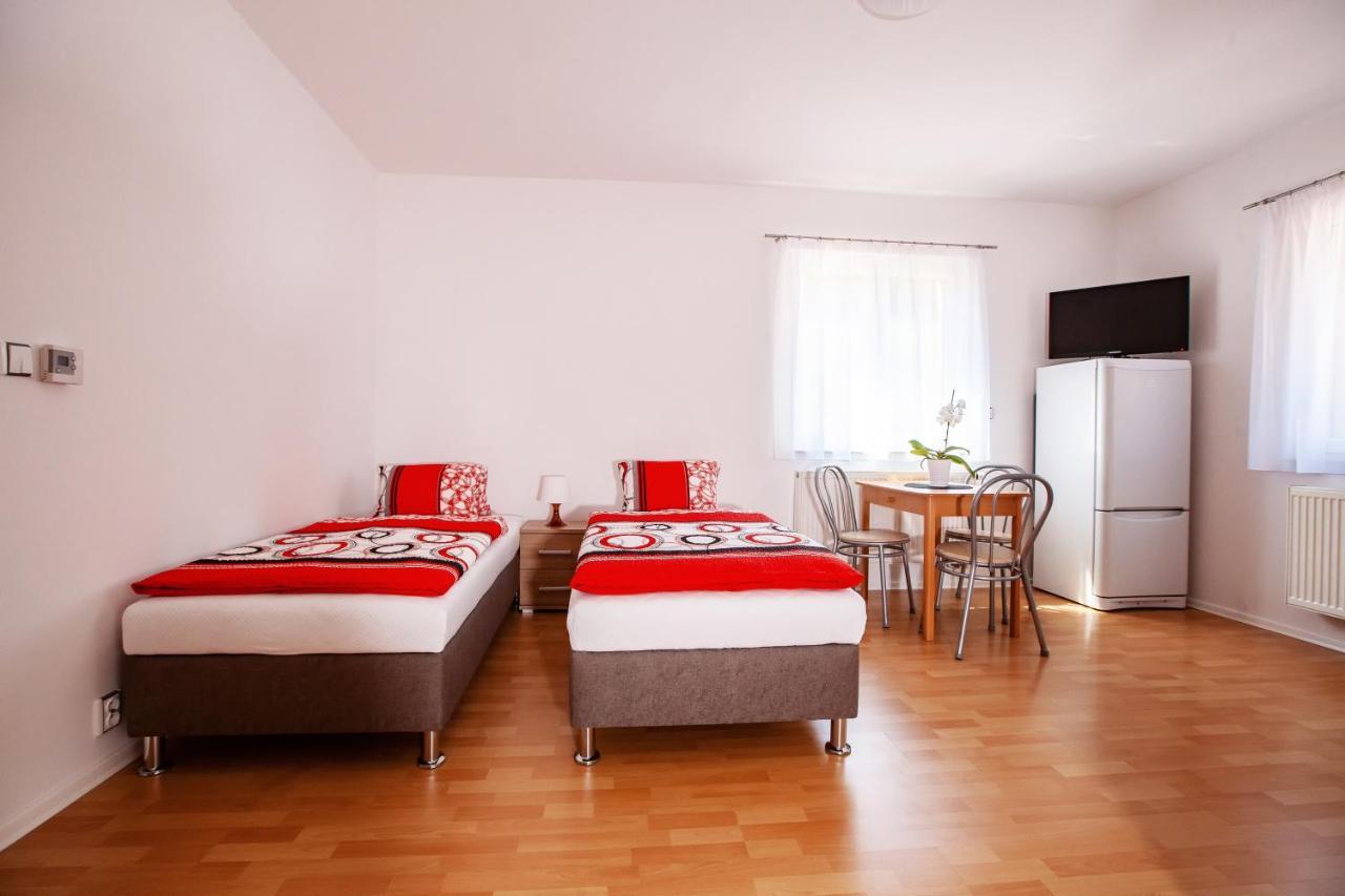 Apartman Dominhaus 海布 外观 照片