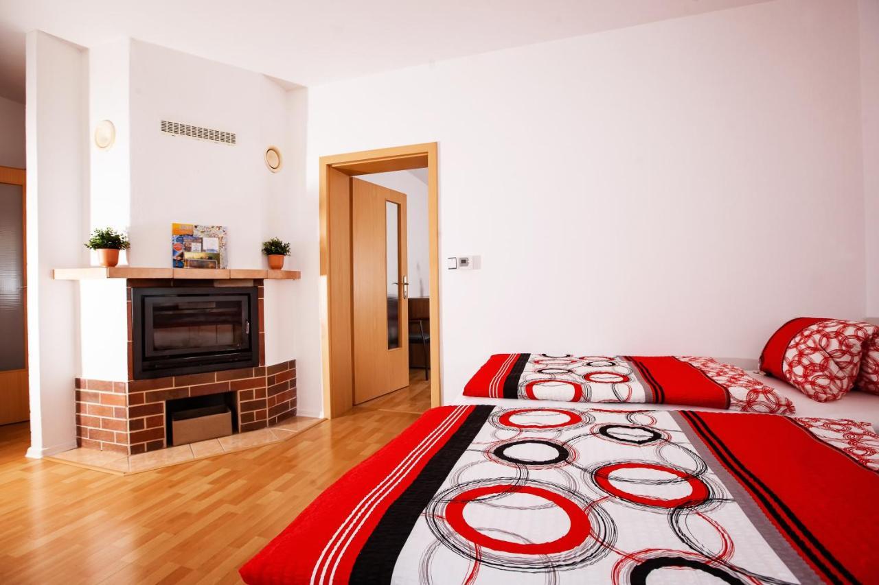 Apartman Dominhaus 海布 外观 照片