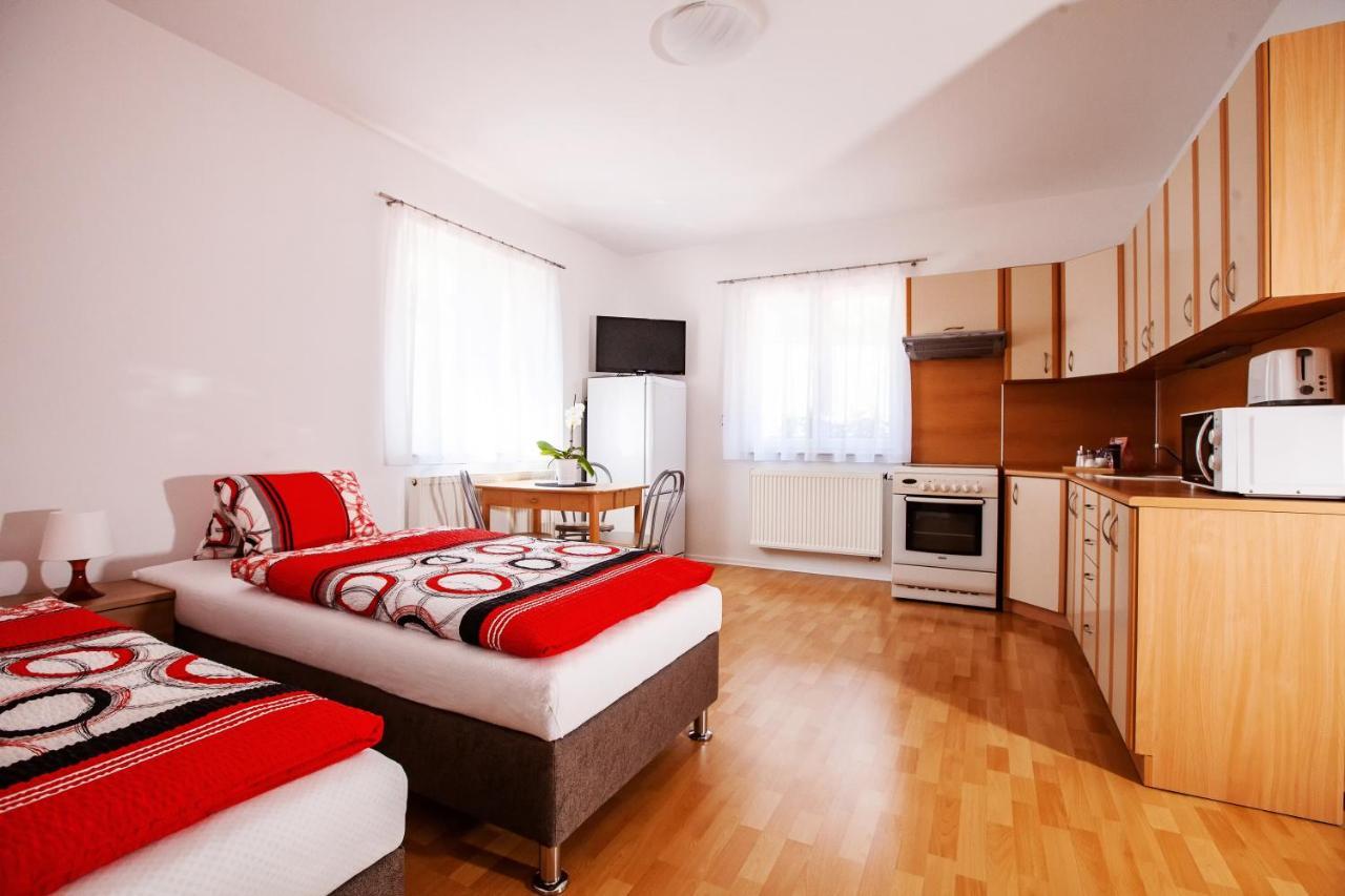 Apartman Dominhaus 海布 外观 照片